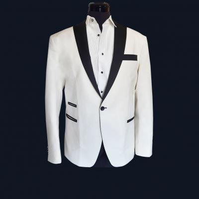 Costume  de mariage